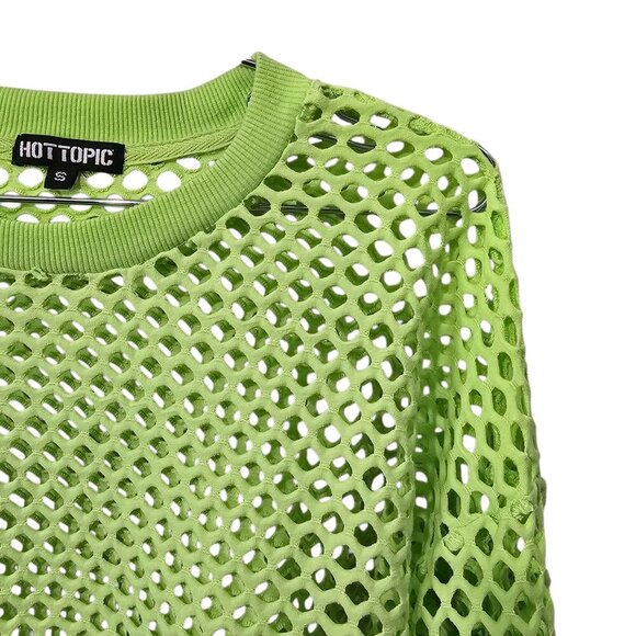 💥Hot Topic Neon Green Fishnet Mesh Oversized Crop Top - Picture 3 of 7